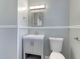 1203 E 57th St, Savannah, GA 31404