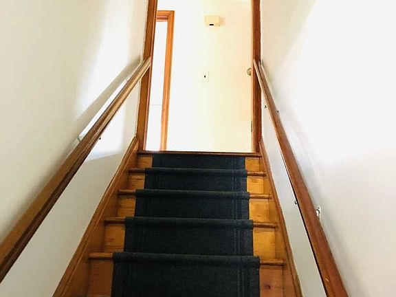 2nd image of 356 New York Ave Floor 2