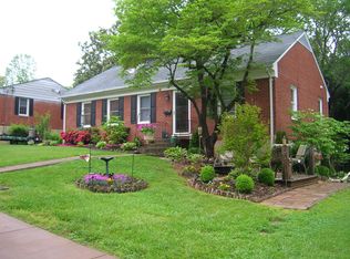 413 Moseley Dr #A, Charlottesville, VA 22903