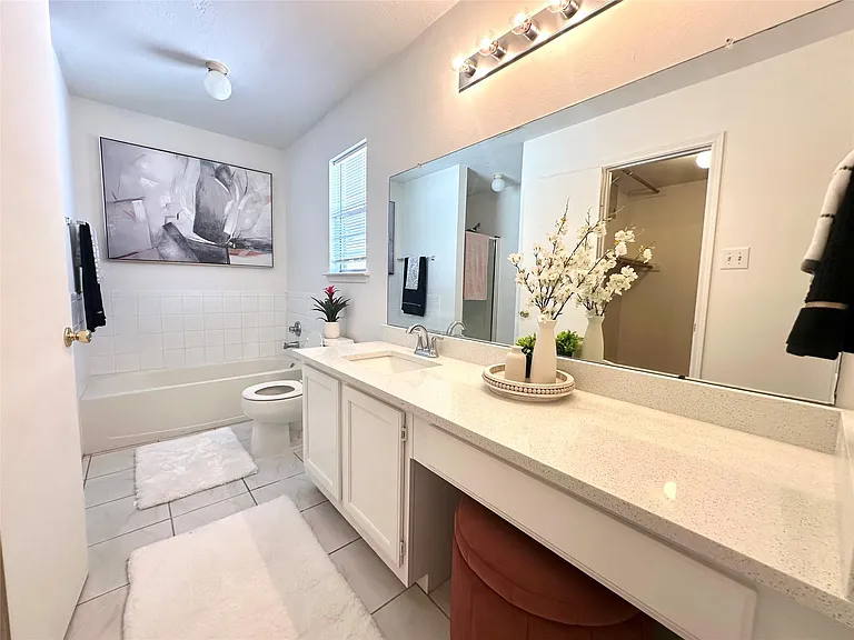 8223 Golf Green Cir — Photo 26