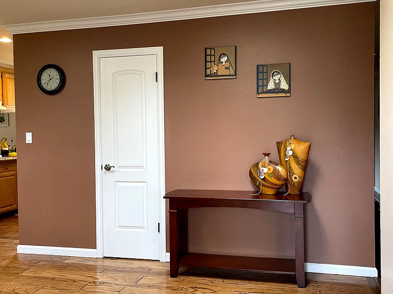 1884 Castro Dr — Photo 3