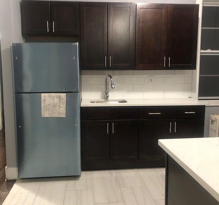 1st image of 255 Lafayette Ave