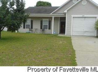 3424 Ireland Dr, Hope Mills, NC 28348