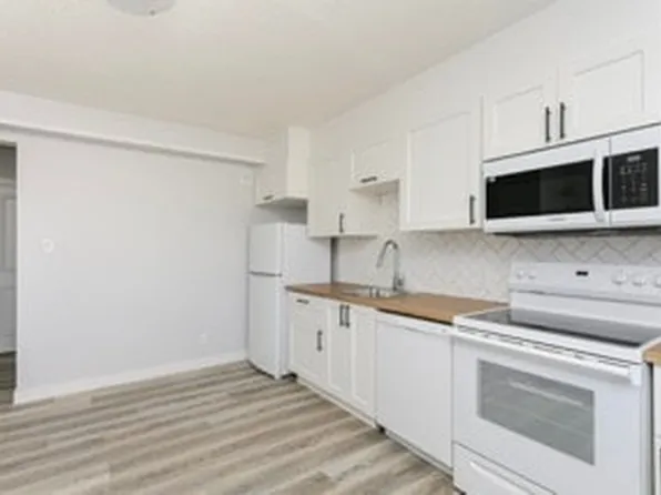 Centro 1 by Suncap - Free Early move in