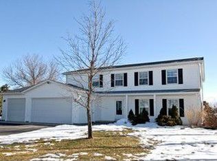 5916 Meyer Rd, Marengo, IL 60152