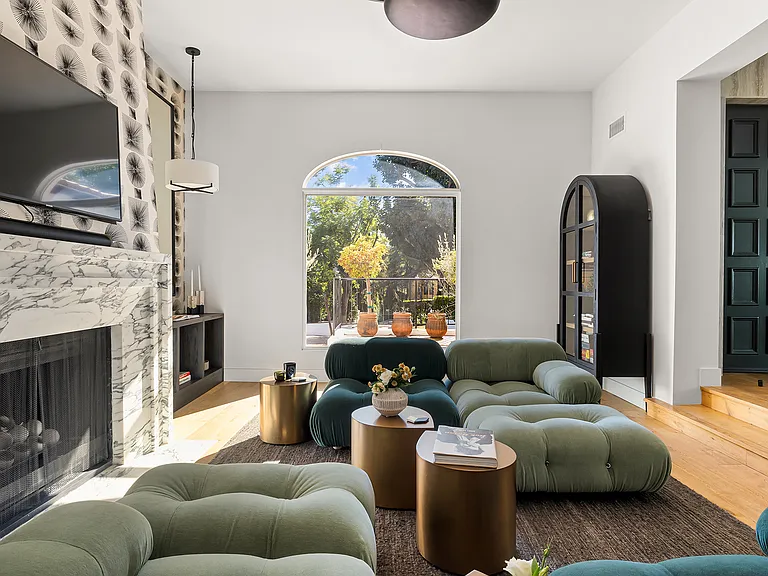 5115 Los Feliz Blvd — Photo 22