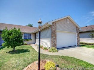 913 Waters Edge Rd, Champaign, IL 61822