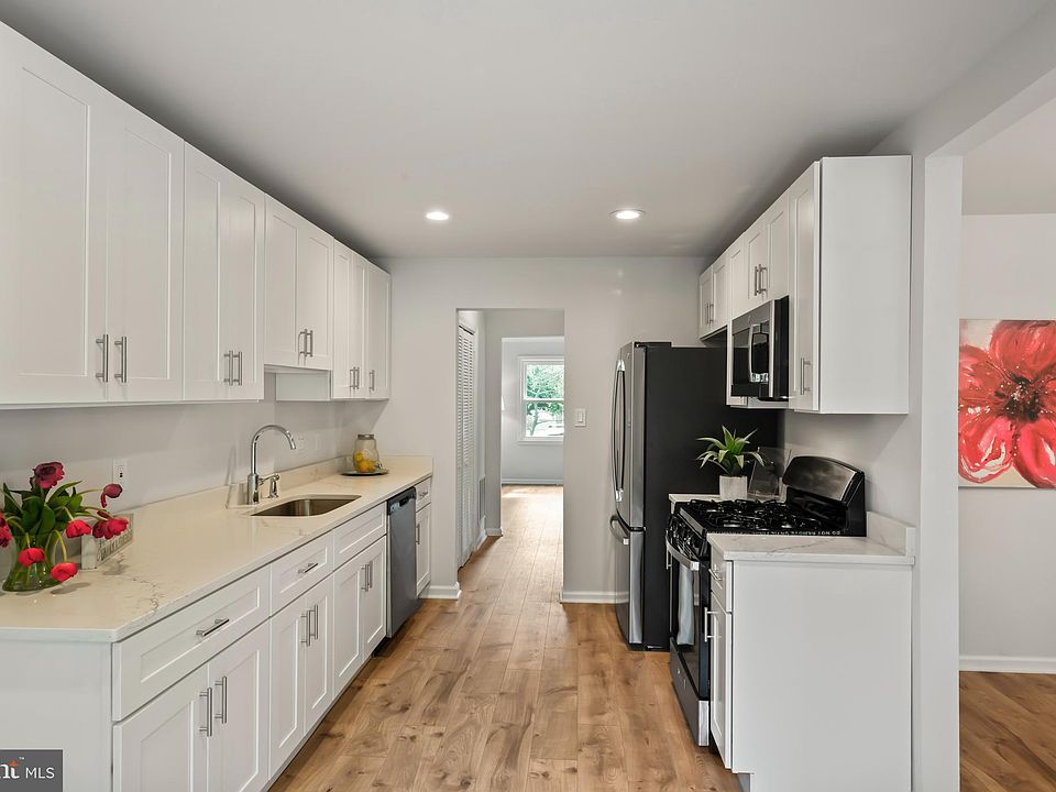 1st image of 14530 Creek Branch Ct