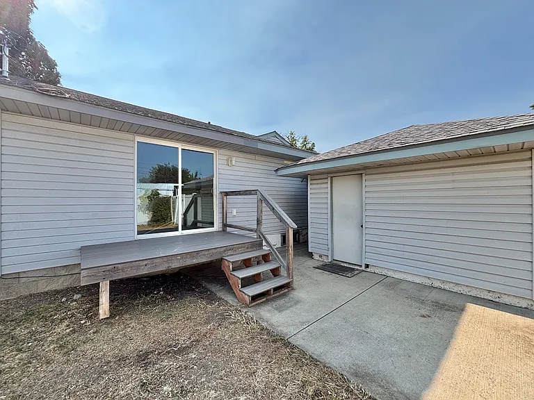3820 E Carlisle Ave — Photo 15