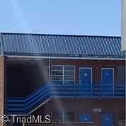 2nd image of 1015 Jackson St