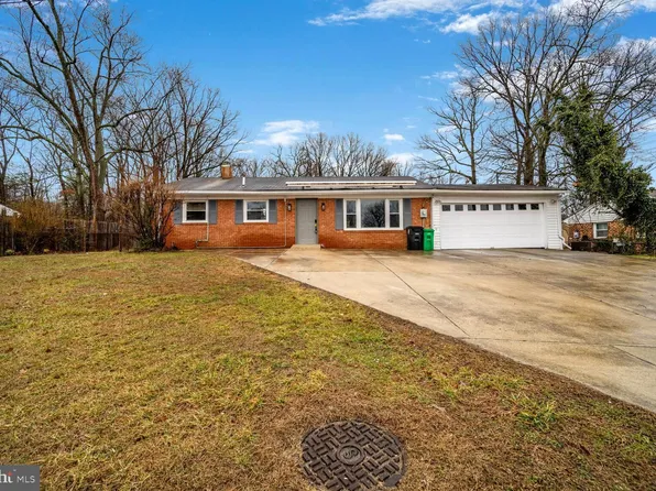 2915 Hempstead Dr, Fort Washington, MD 20744