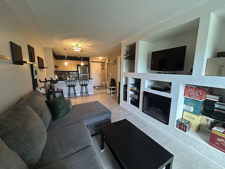 11453 Ellerslie Rd SW #115 — Photo 4