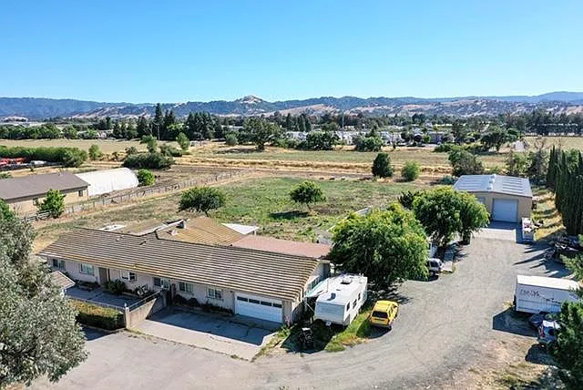 Property photo 3