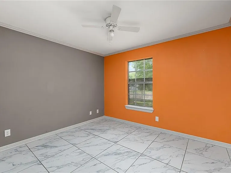 3900 Gabriella Dr — Photo 11