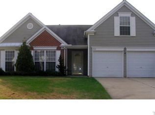 202 Eastview St, Apex, NC 27502