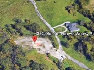 4373 Old Jamestown Winery Rd, Florissant, MO 63034