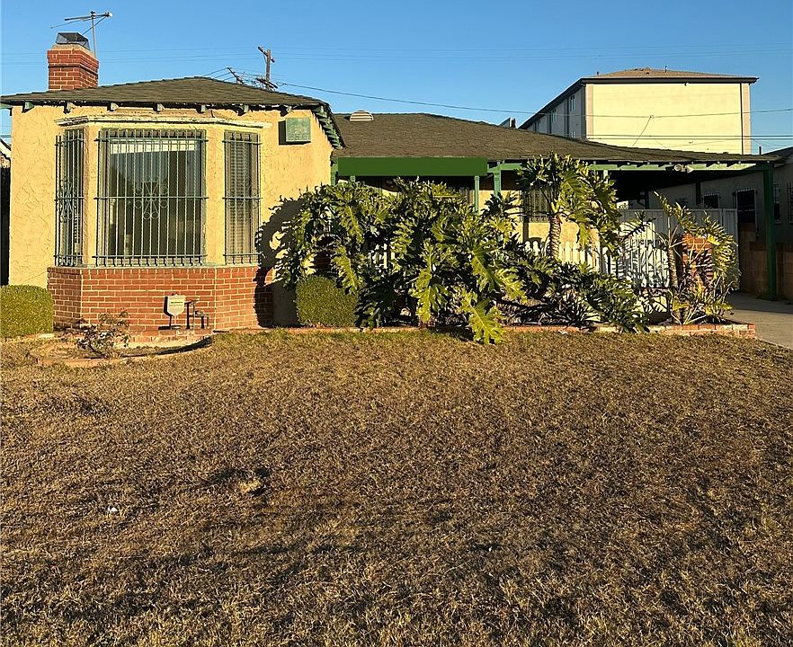 1st image of 10028 S Manhattan Pl