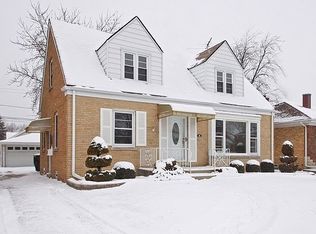7326 N Olcott Ave, Chicago, IL