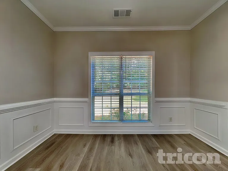 1219 Falls Creek Ct — Photo 5