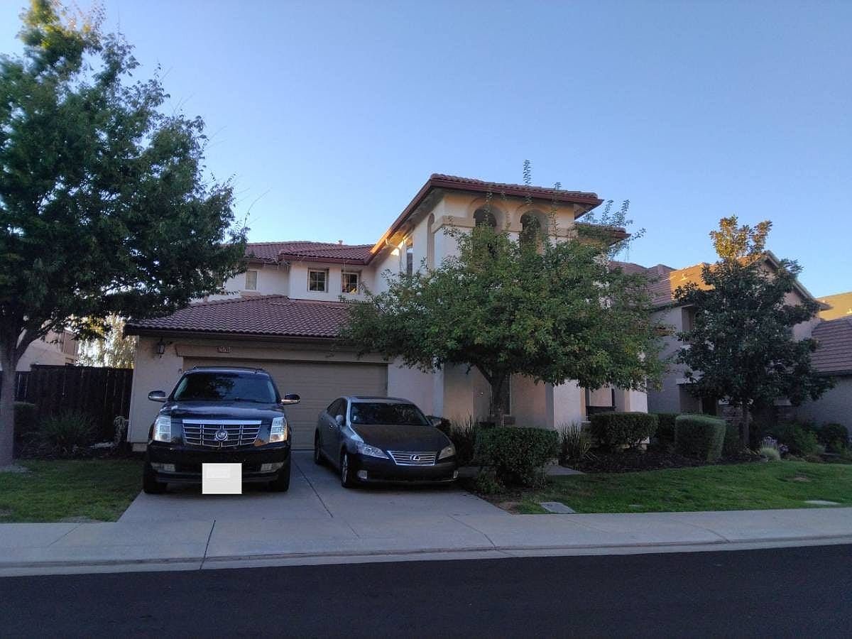 20765 Fairway Dr