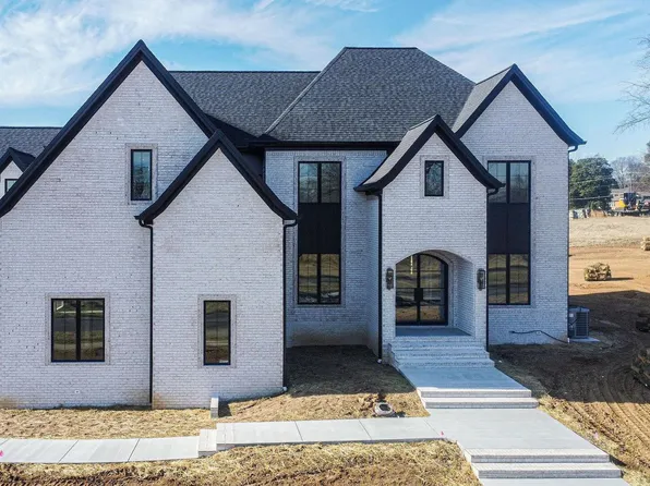 501 Westwood Blvd, Paducah, KY 42001