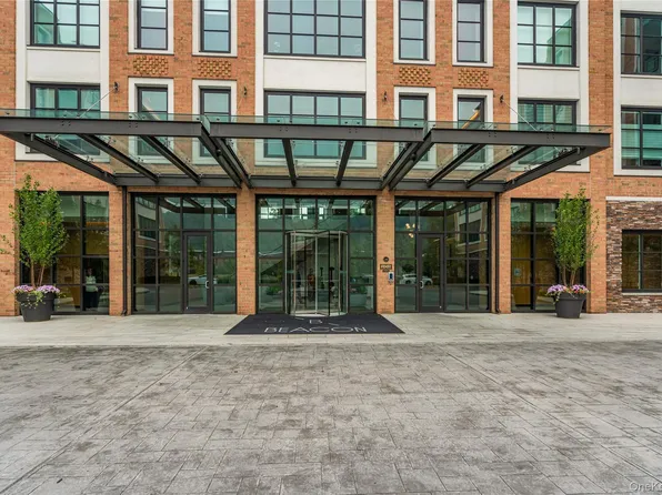 100 Garvies Point Road #1309, Glen Cove, NY 11542