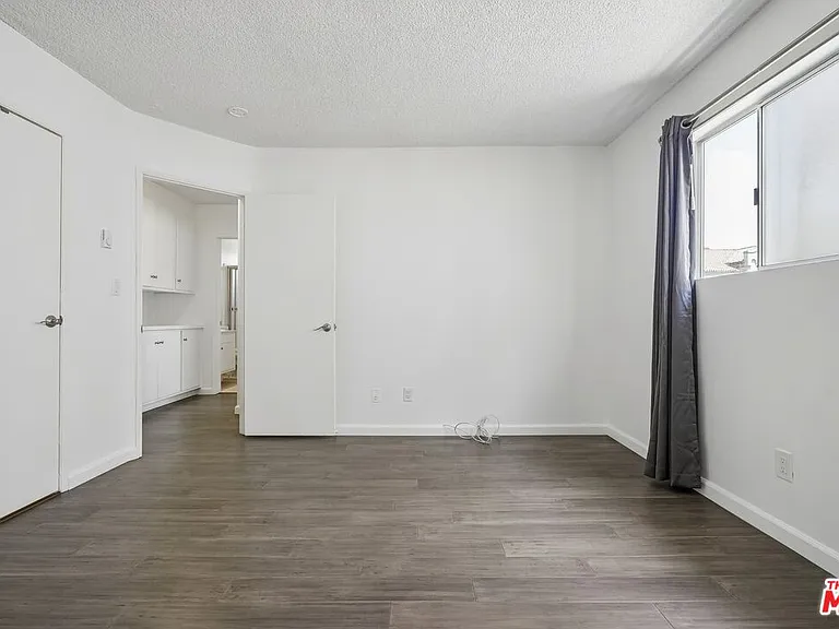 1012 7th St #20 — Photo 18