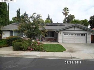 2672 Quiet Place Dr, Walnut Creek, CA 94598