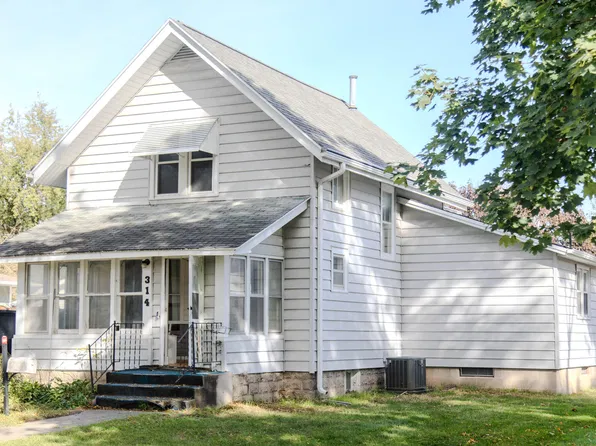314 Pennsylvania Ave, Story City, IA 50248