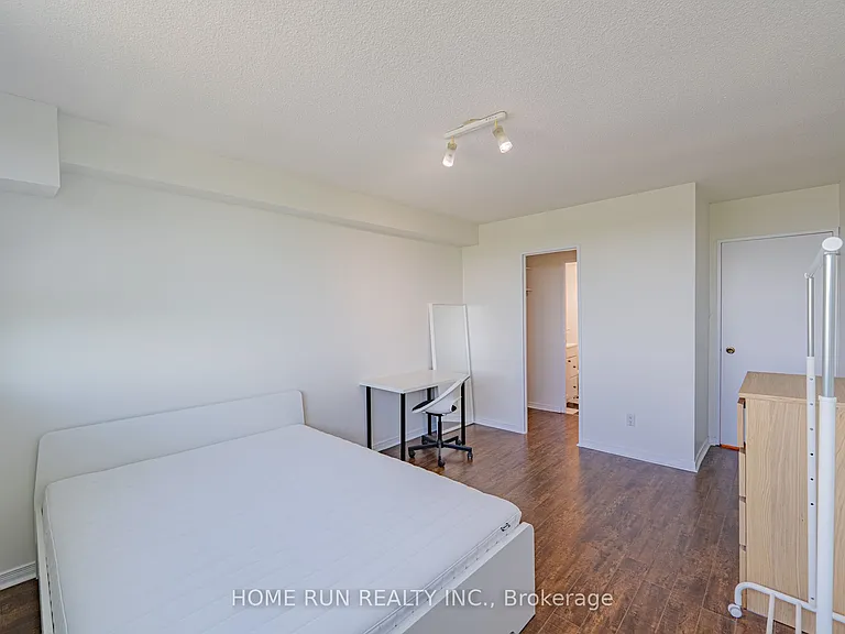 555 Brittany Dr #1111 — Photo 37