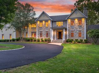 47 Meadow Rd, Whitehouse Station, NJ 08889