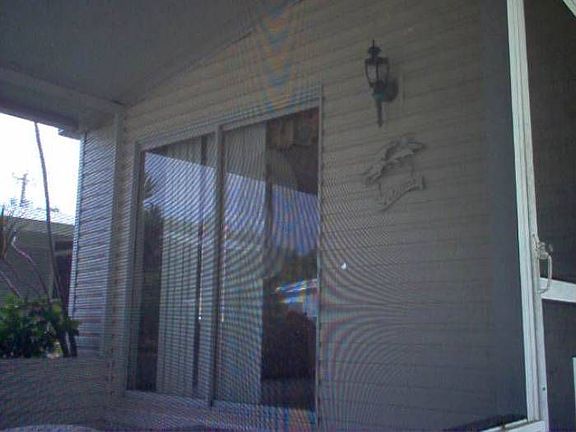 Screened raised frt.porch