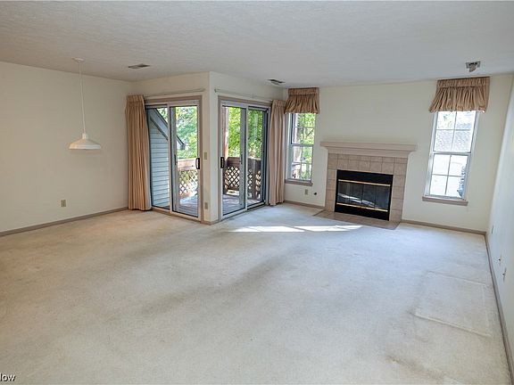 2nd image of 1304 Cedarwood Dr APT C2