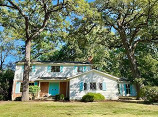 21 Ferndale Rd, Deer Park, IL 60010