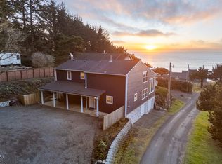 3763 Rocky Creek Ave, Depoe Bay, OR 97341
