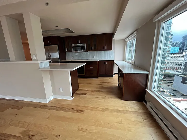 121 Vine St #2201 — Photo 39