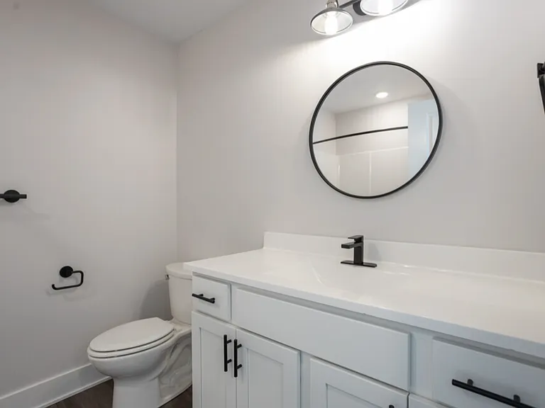 Michigan Street Apartment Homes — Photo 5