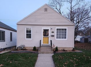 3784 S Rutland Ave, Saint Francis, WI 53235