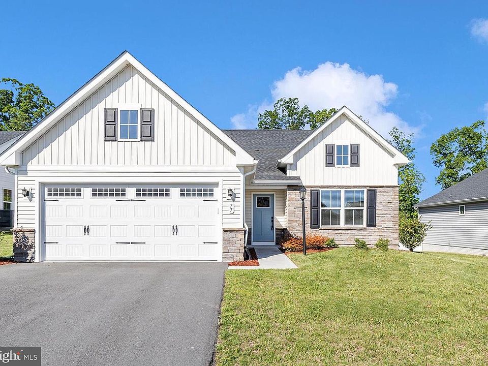 1st image of 77 Alnwick Ln