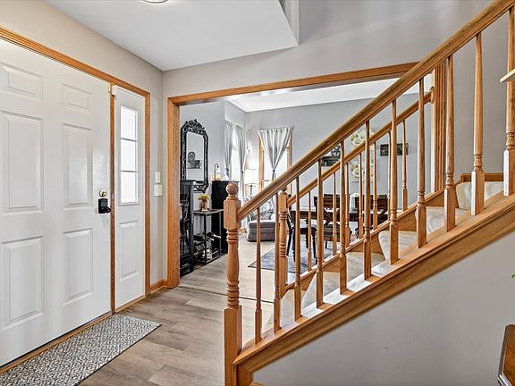 4th image of 805 Doral Dr