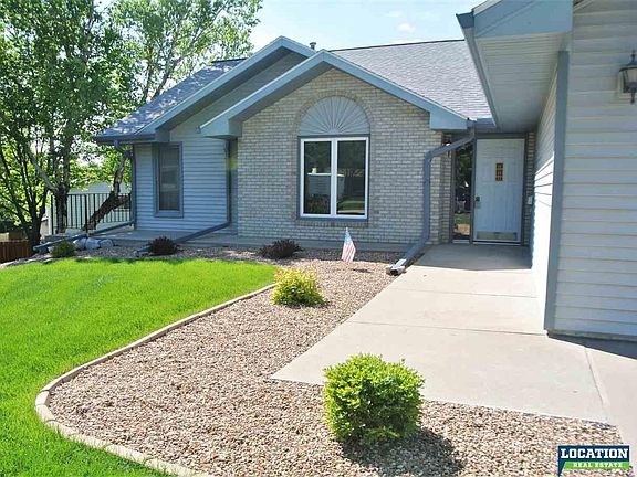 2nd image of 5421 Brandywine Cir