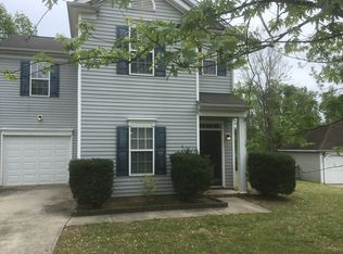 9210 Tiger Lily Ln, Charlotte, NC 28215