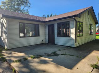 1105 N McKinley Ave, Champaign, IL