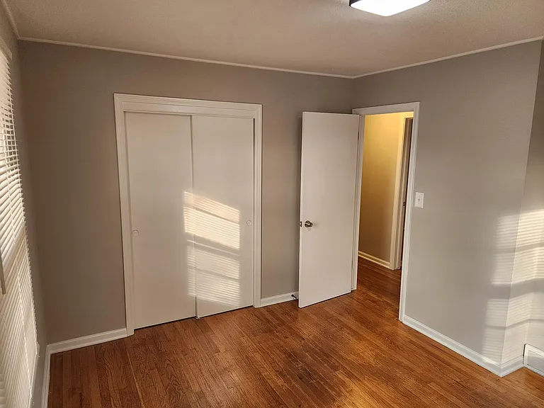 7331 Olive St — Photo 18