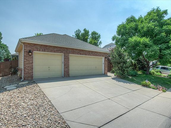 02-Front of Home & Garage_08062021