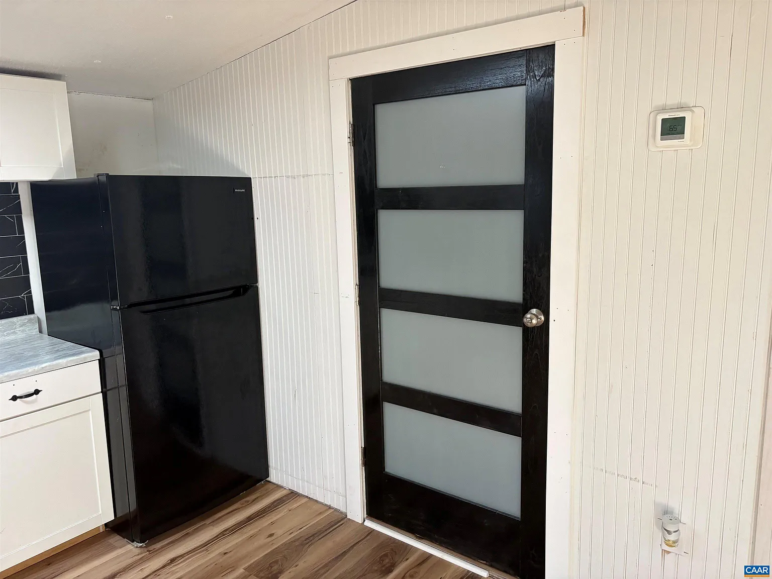 3 bed, 1.5 bath, 1000 sqft, $1,350 — Photo 4