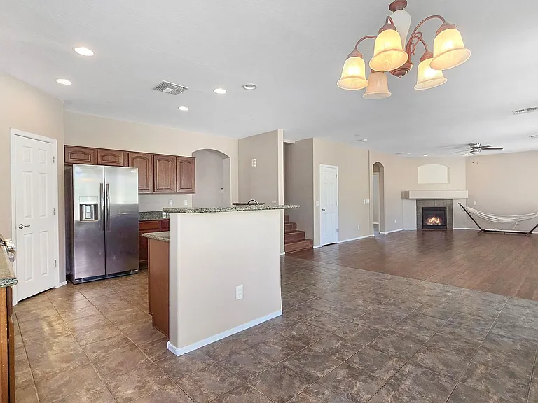 14821 W Roanoke Ave — Photo 12