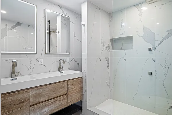 Rented by Wright Realty Group | media 32