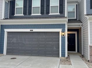 13500 Dewpoint Ln, Fishers, IN 46037
