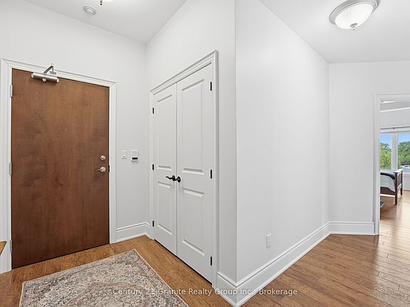 4th image of 9 Newcastle St #303